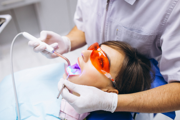 Laser Smile Whitening Services